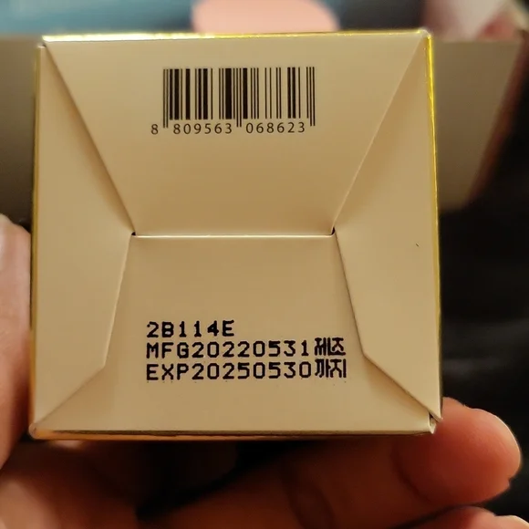 d'Alba White Truffle First Aromatic Spray Serum - Picture 7 of 8